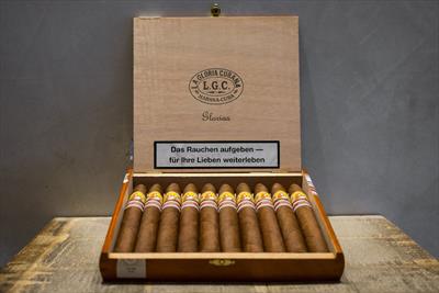 La Gloria Cubana Glorias Cigar (Ex. 5ta Avenida 2015)